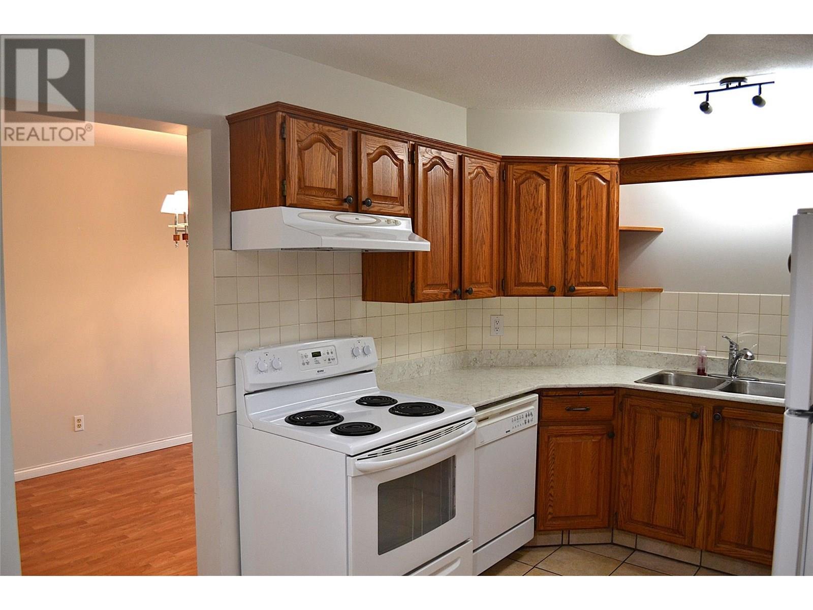 1170 Brookside Avenue Unit# 204. Kelowna, British Columbia