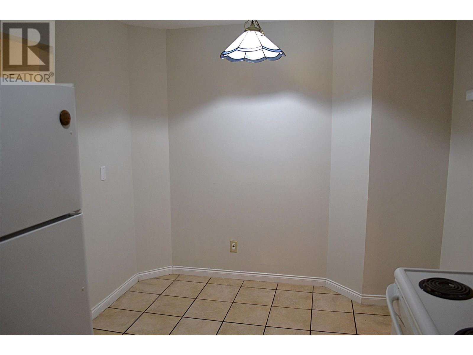 1170 Brookside Avenue Unit# 204. Kelowna, British Columbia