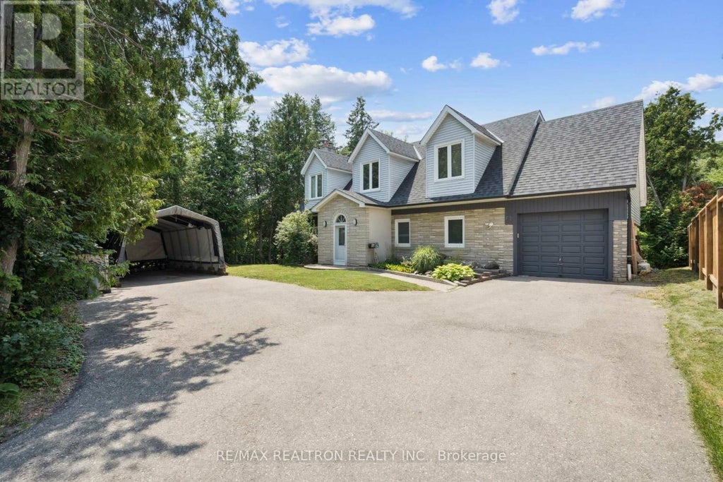 72 Walmer Road, Richmond Hill (north Richvale)