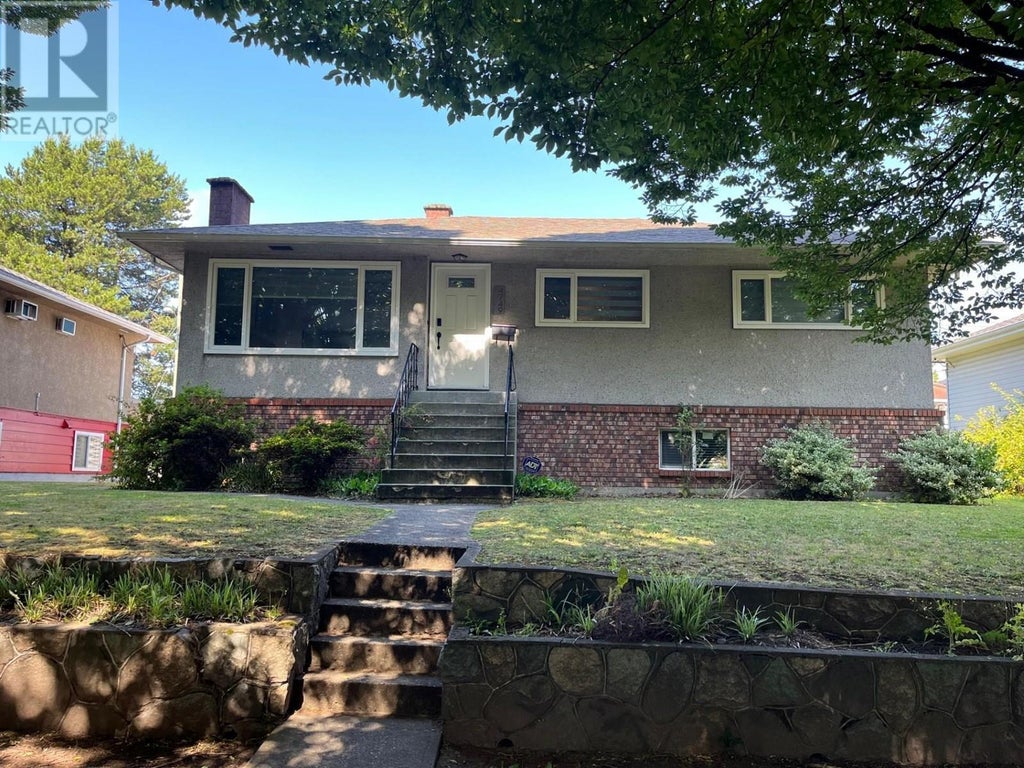 4749 Fairmont Street, Vancouver