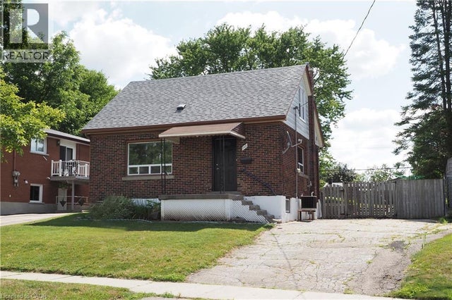 195 Sixth Avenue, Kitchener