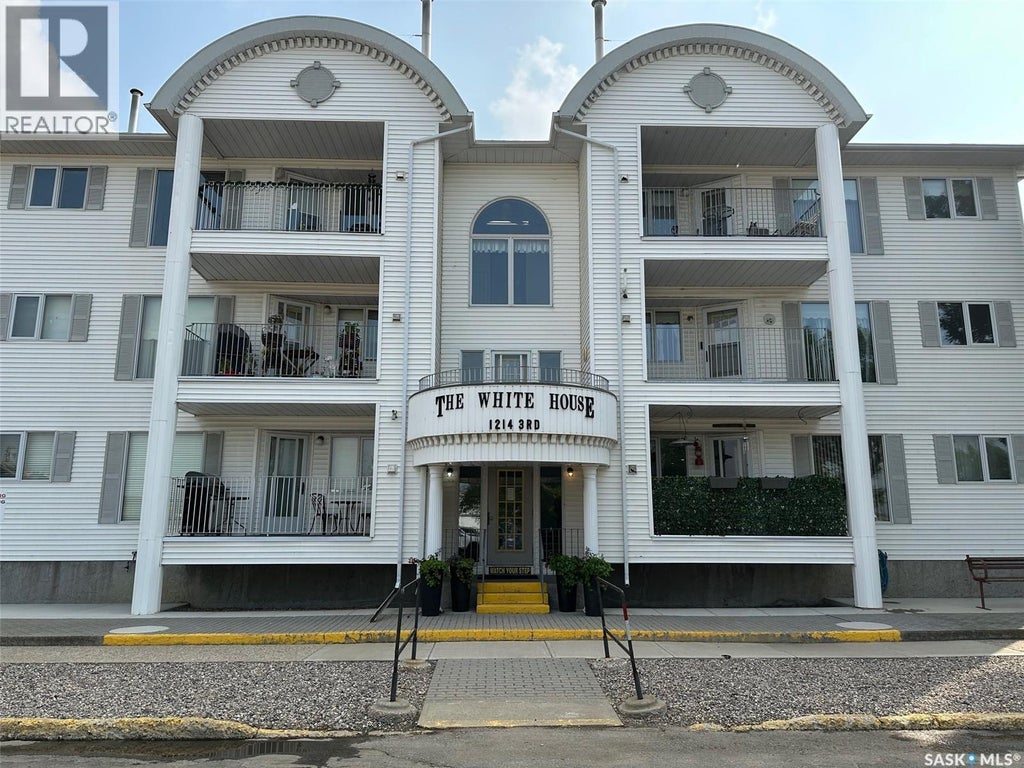 101 1214 3rd Street, Estevan