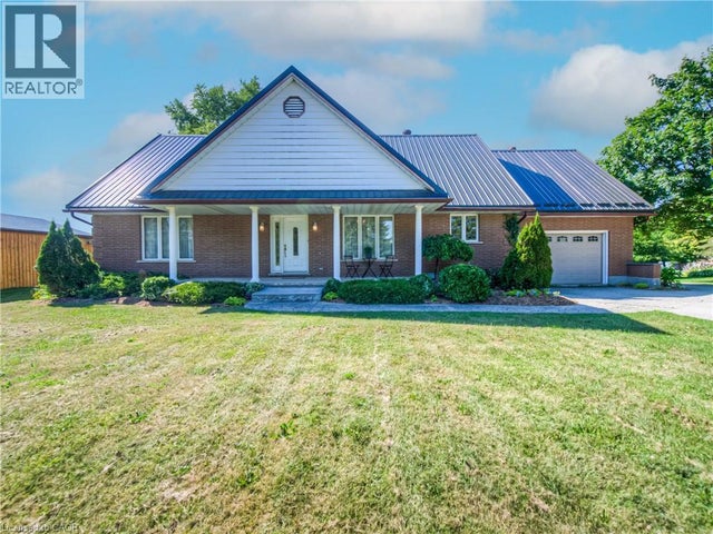 1166 Waterloo Street, New Hamburg