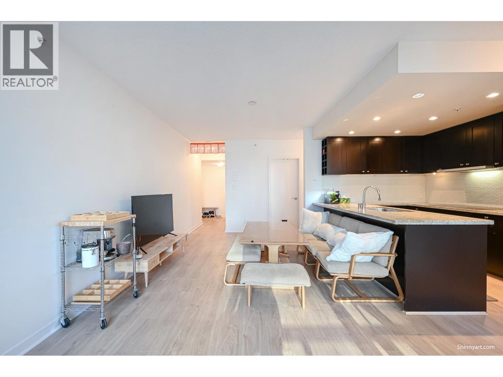 802 821 Cambie Street, Vancouver