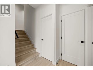 840 Grenfell Avenue Unit# 1. Kelowna, British Columbia