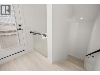 840 Grenfell Avenue Unit# 1. Kelowna, British Columbia