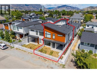840 Grenfell Avenue Unit# 1. Kelowna, British Columbia