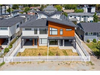 840 Grenfell Avenue Unit# 1. Kelowna, British Columbia