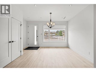 840 Grenfell Avenue Unit# 1. Kelowna, British Columbia