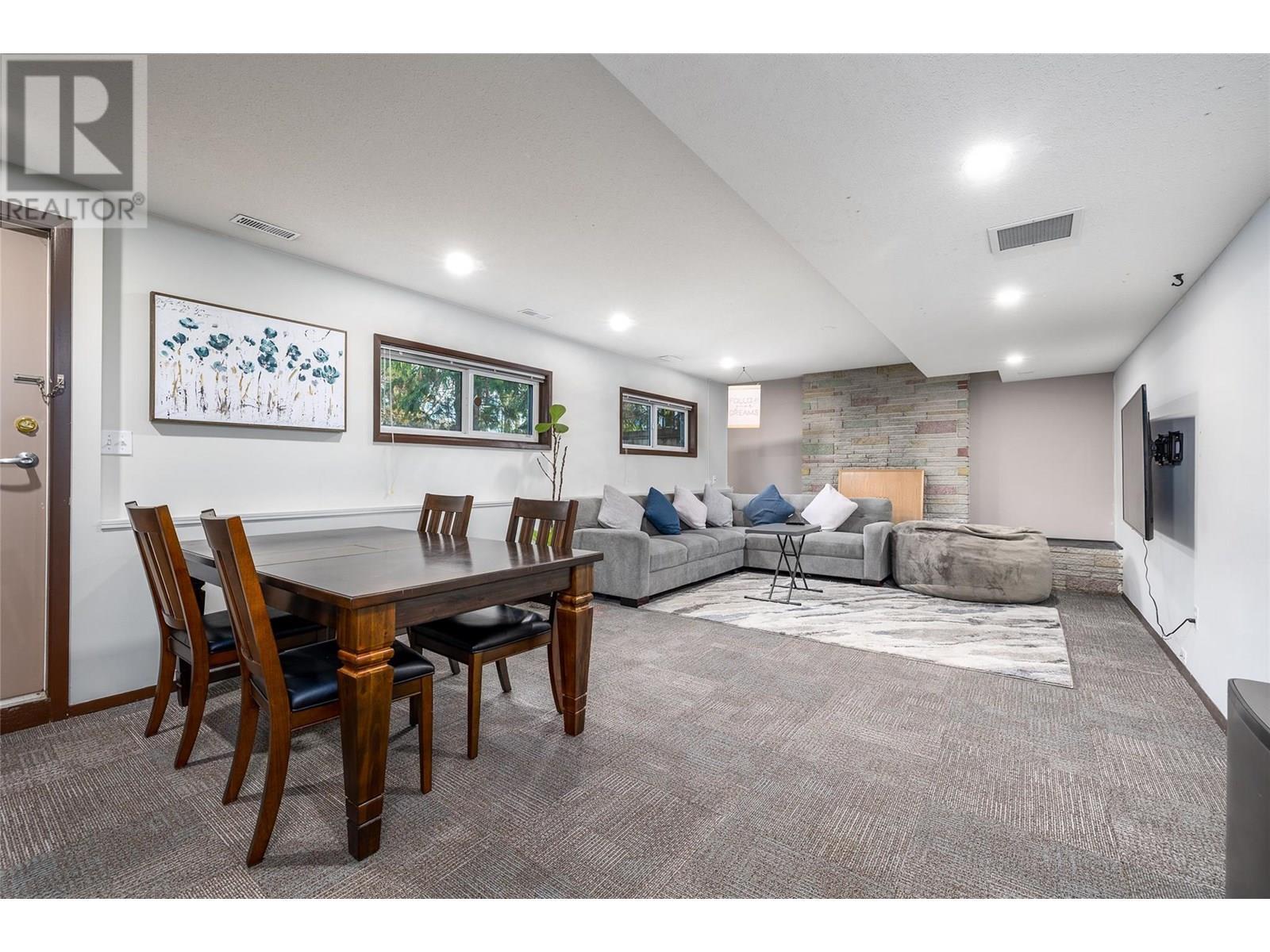 2056 Pandosy Street. Kelowna, British Columbia