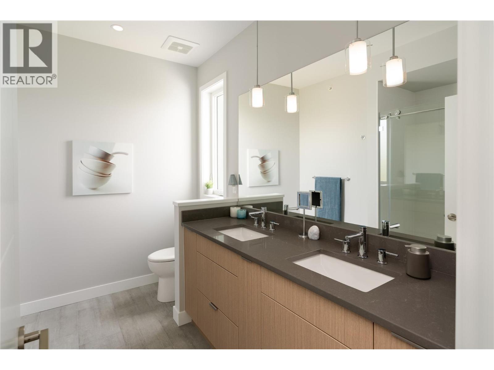 3719 Woodsdale Road Unit# 17. Lake Country, British Columbia