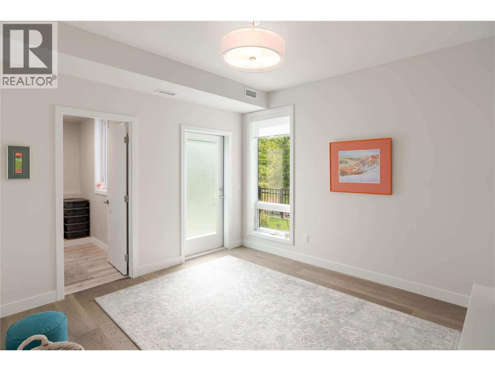 3719 Woodsdale Road Unit# 17. Lake Country, British Columbia