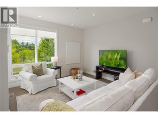 3719 Woodsdale Road Unit# 17. Lake Country, British Columbia