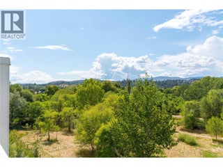 3719 Woodsdale Road Unit# 17. Lake Country, British Columbia