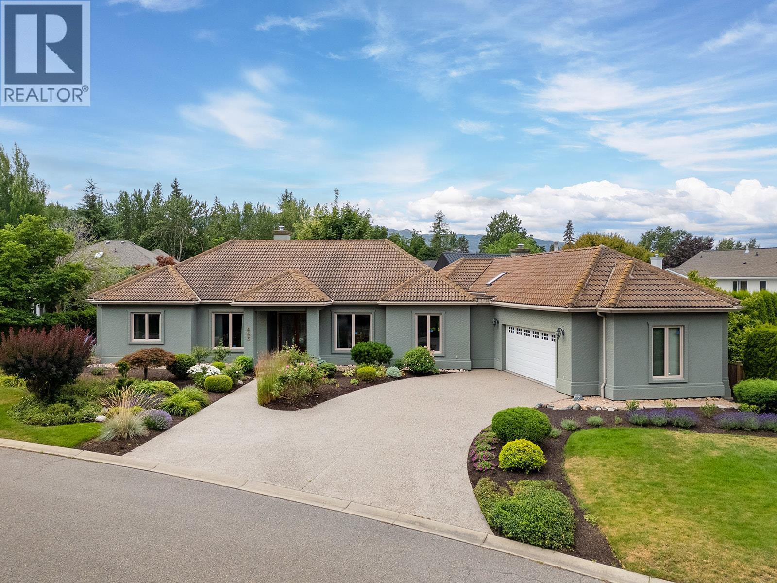 463 Carona Crescent. Kelowna, British Columbia
