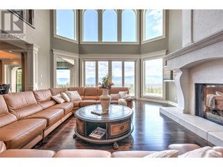 4860 Tuscany Lane. Kelowna, British Columbia