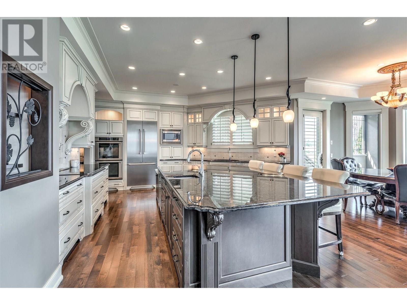 4860 Tuscany Lane. Kelowna, British Columbia