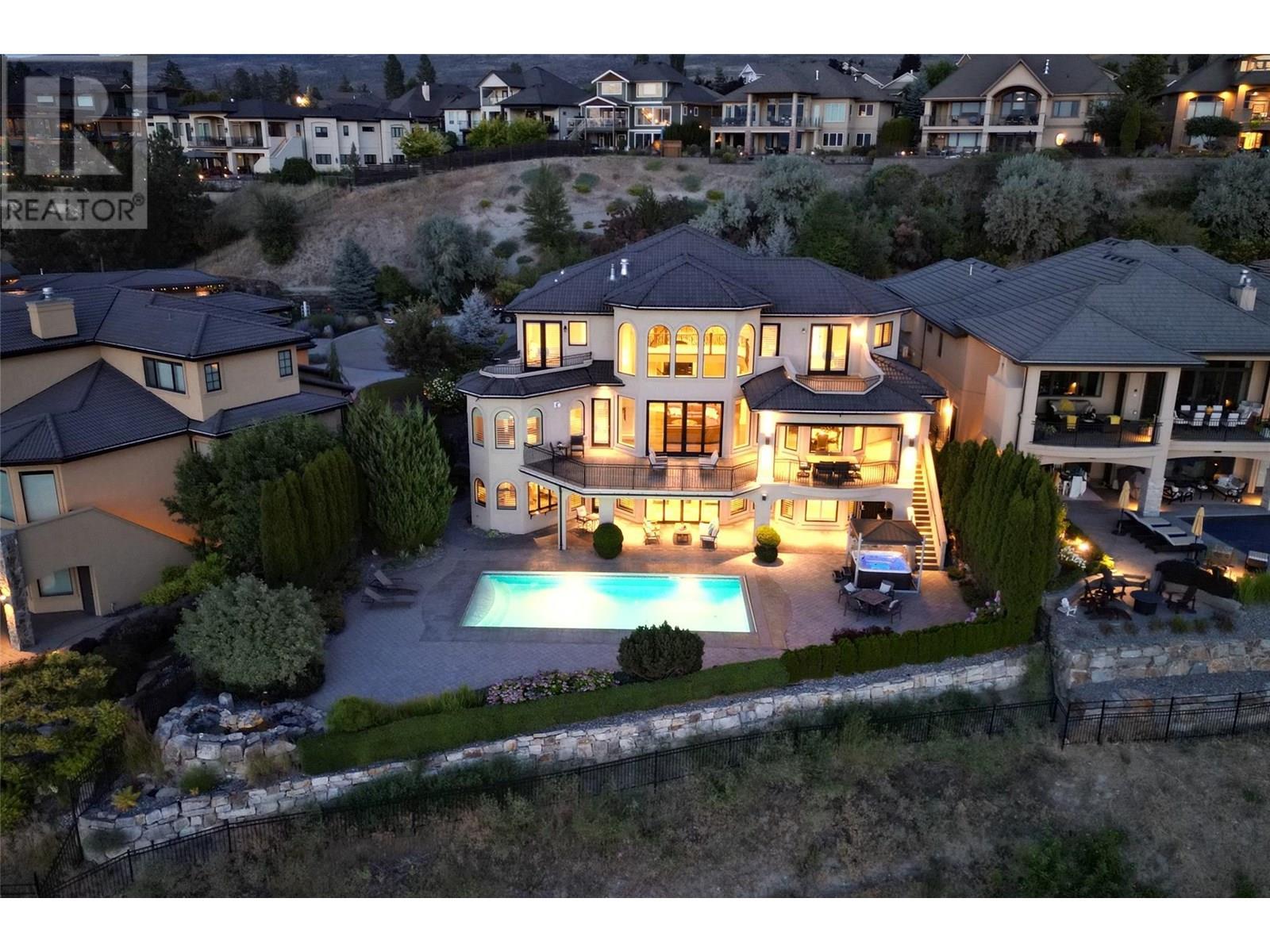4860 Tuscany Lane. Kelowna, British Columbia