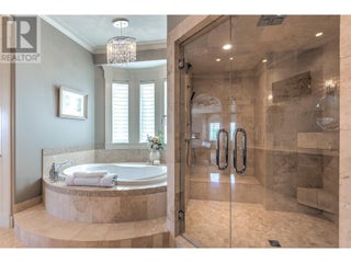 4860 Tuscany Lane. Kelowna, British Columbia