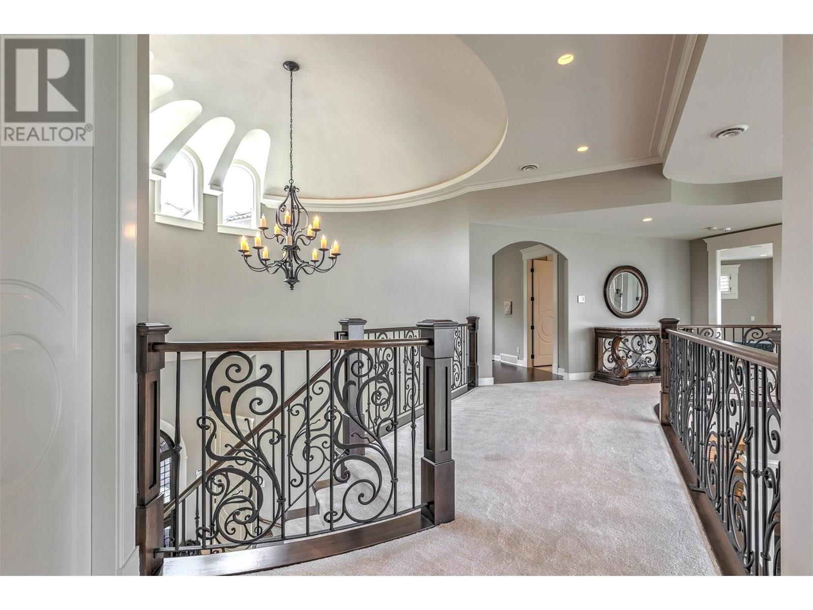 4860 Tuscany Lane. Kelowna, British Columbia