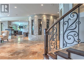 4860 Tuscany Lane. Kelowna, British Columbia