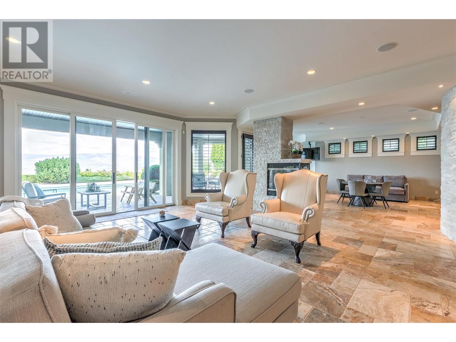 4860 Tuscany Lane. Kelowna, British Columbia