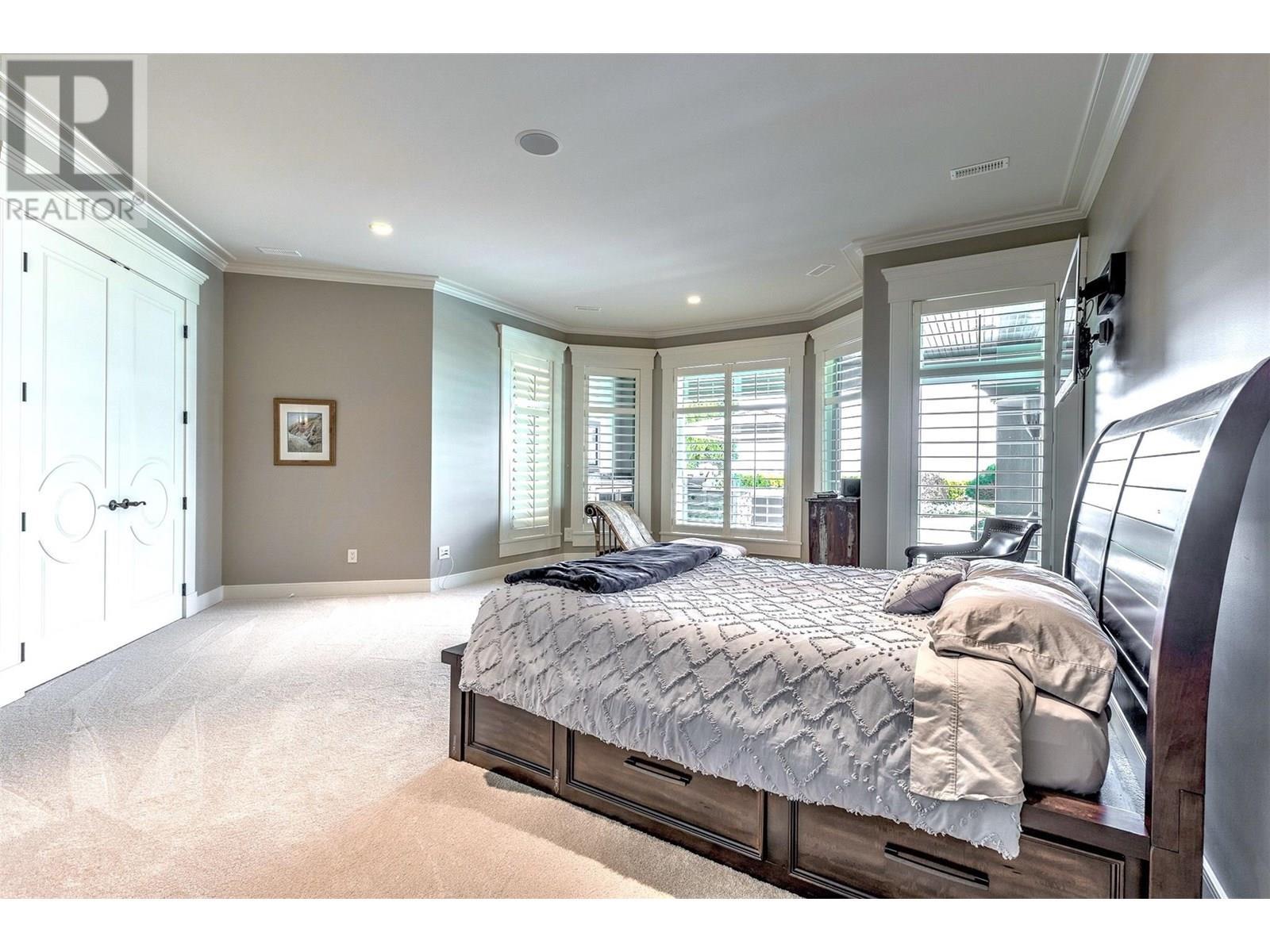 4860 Tuscany Lane. Kelowna, British Columbia