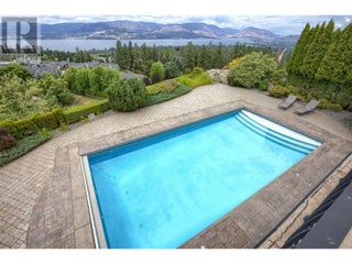 4860 Tuscany Lane. Kelowna, British Columbia