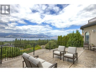 4860 Tuscany Lane. Kelowna, British Columbia