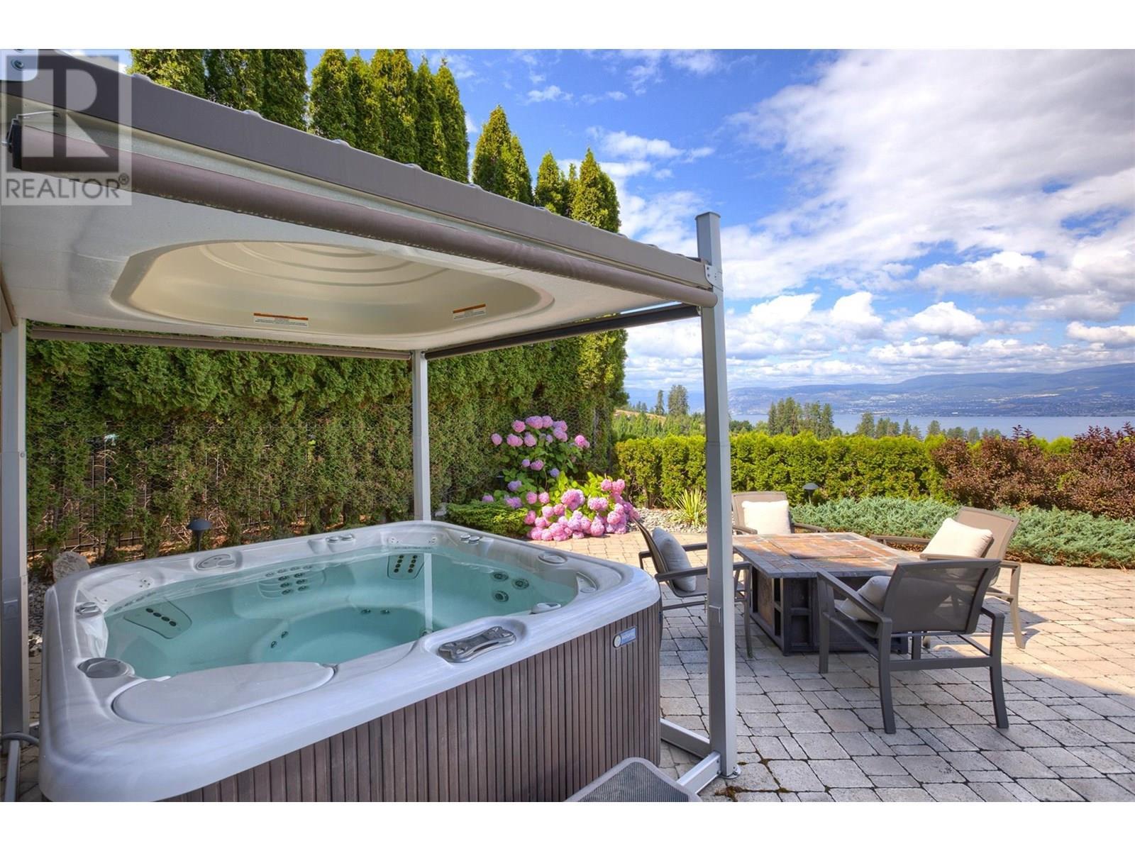 4860 Tuscany Lane. Kelowna, British Columbia
