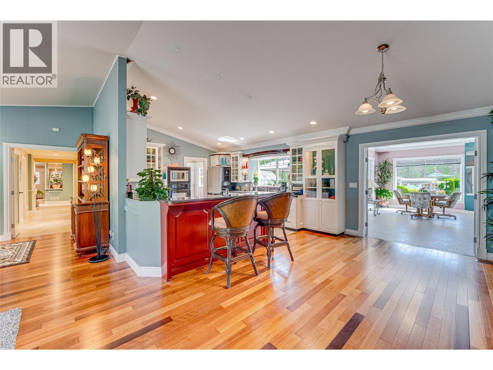 39 Ladyslipper Road. Lumby, British Columbia