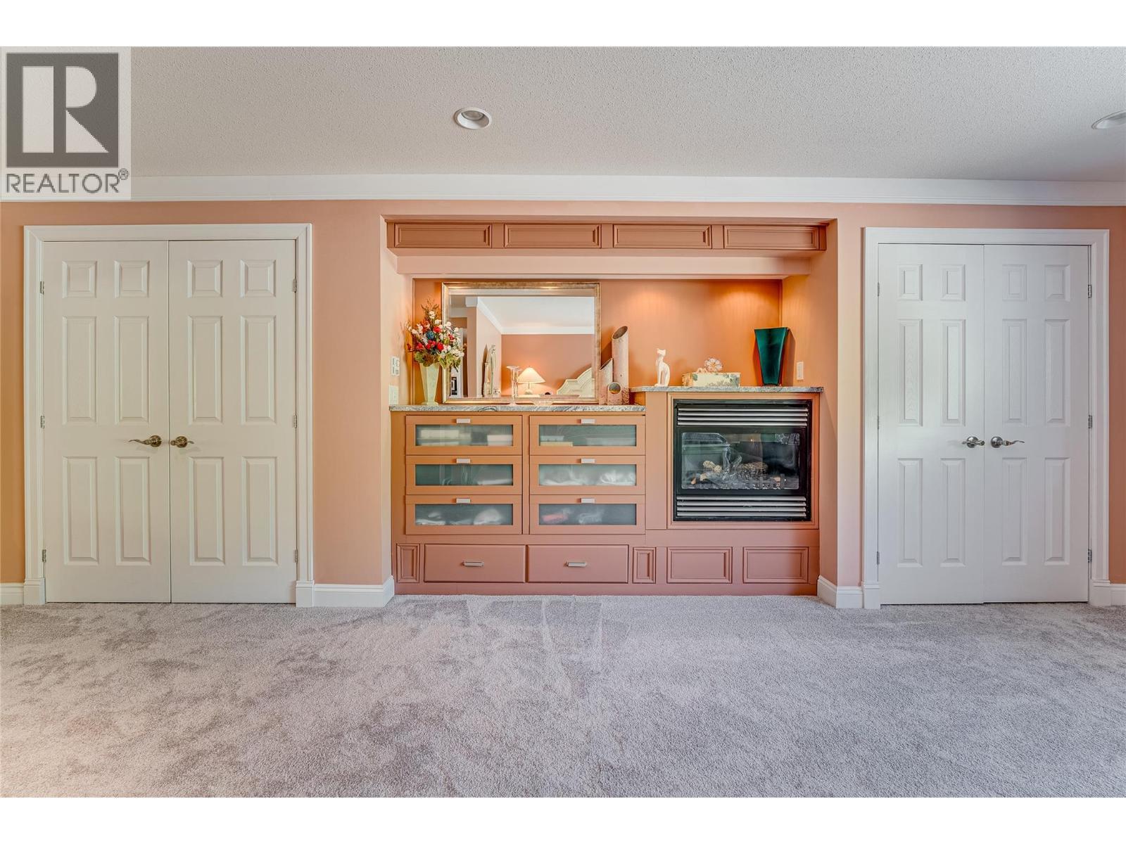 39 Ladyslipper Road. Lumby, British Columbia