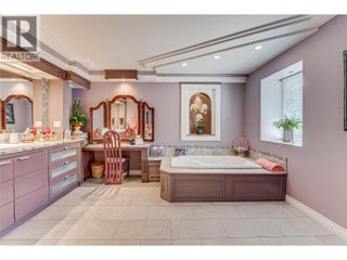 39 Ladyslipper Road. Lumby, British Columbia