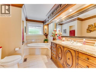 39 Ladyslipper Road. Lumby, British Columbia