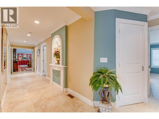 39 Ladyslipper Road. Lumby, British Columbia