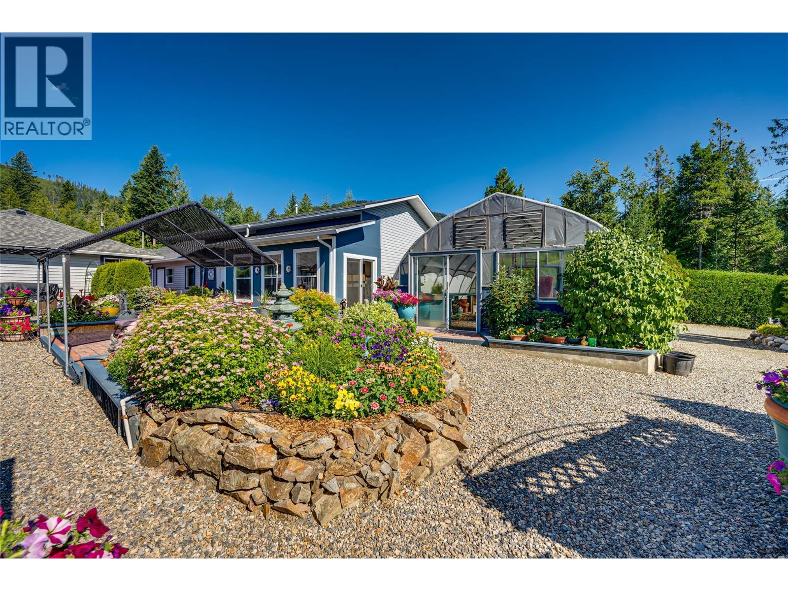 39 Ladyslipper Road. Lumby, British Columbia