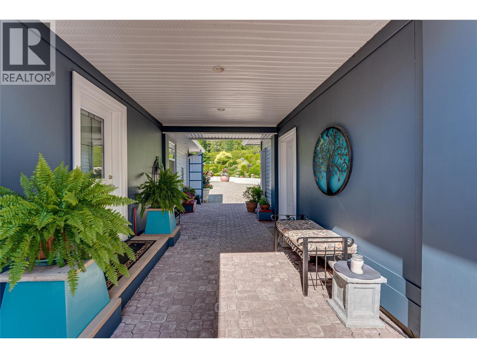 39 Ladyslipper Road. Lumby, British Columbia