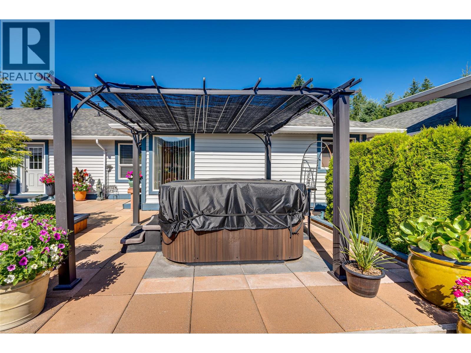 39 Ladyslipper Road. Lumby, British Columbia