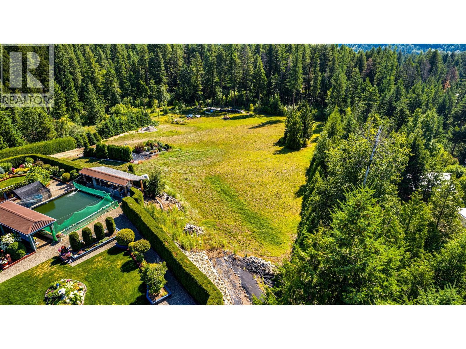39 Ladyslipper Road. Lumby, British Columbia