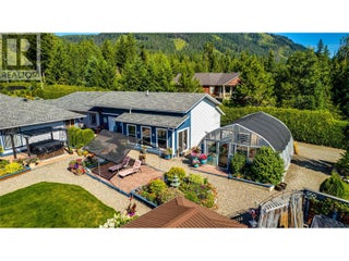 39 Ladyslipper Road. Lumby, British Columbia
