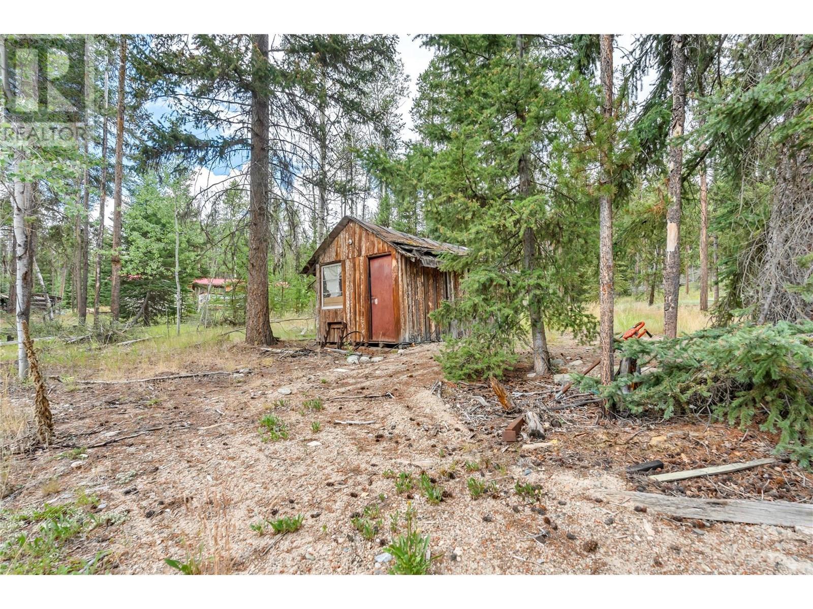 3558 Princeton Summerland Rd. Princeton, British Columbia