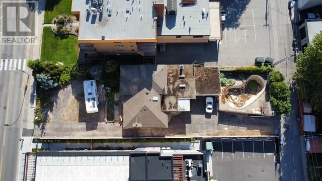 594 Lakeshore Drive. Penticton, British Columbia