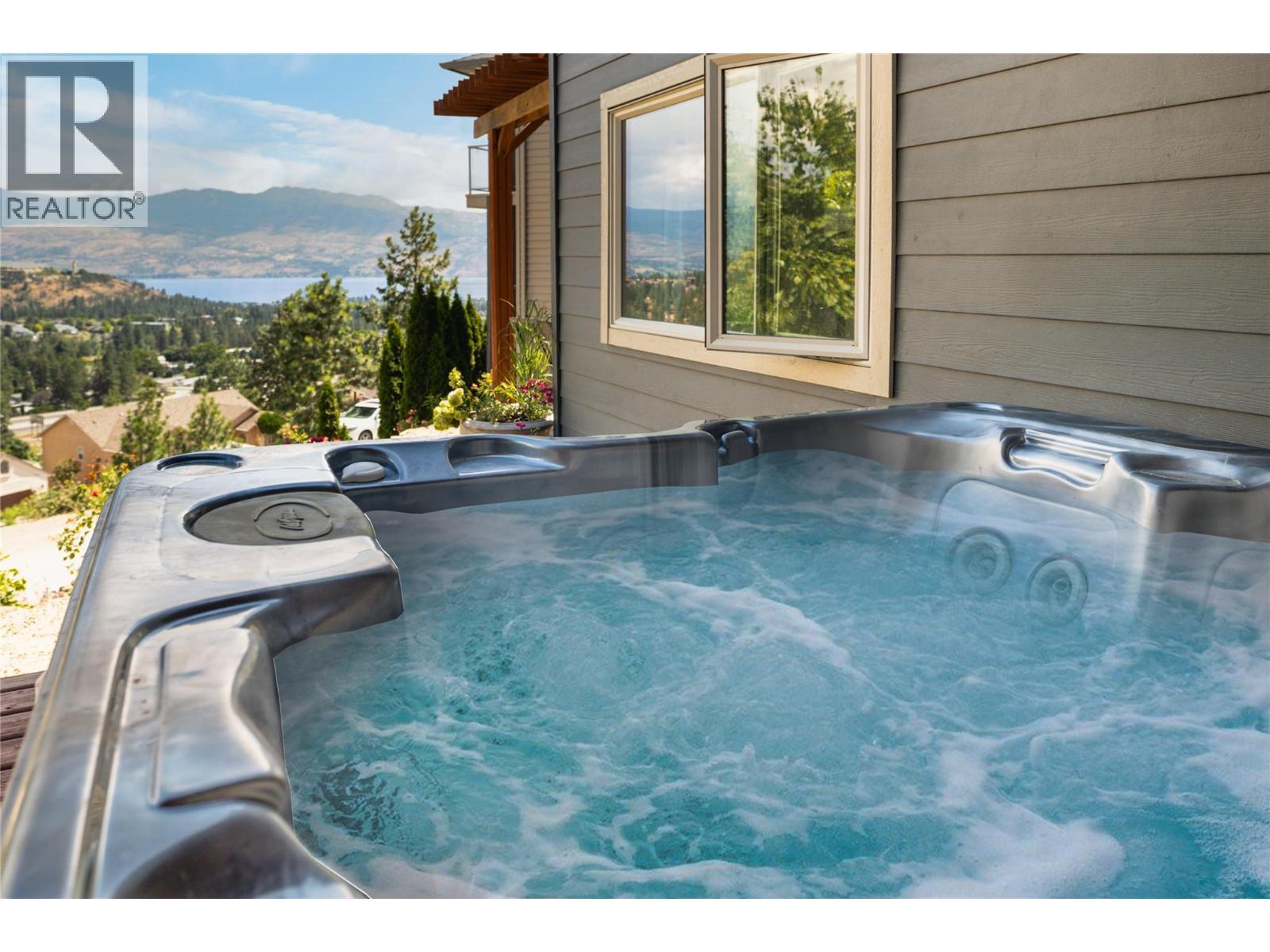 3025 Ensign Lane. West Kelowna, British Columbia