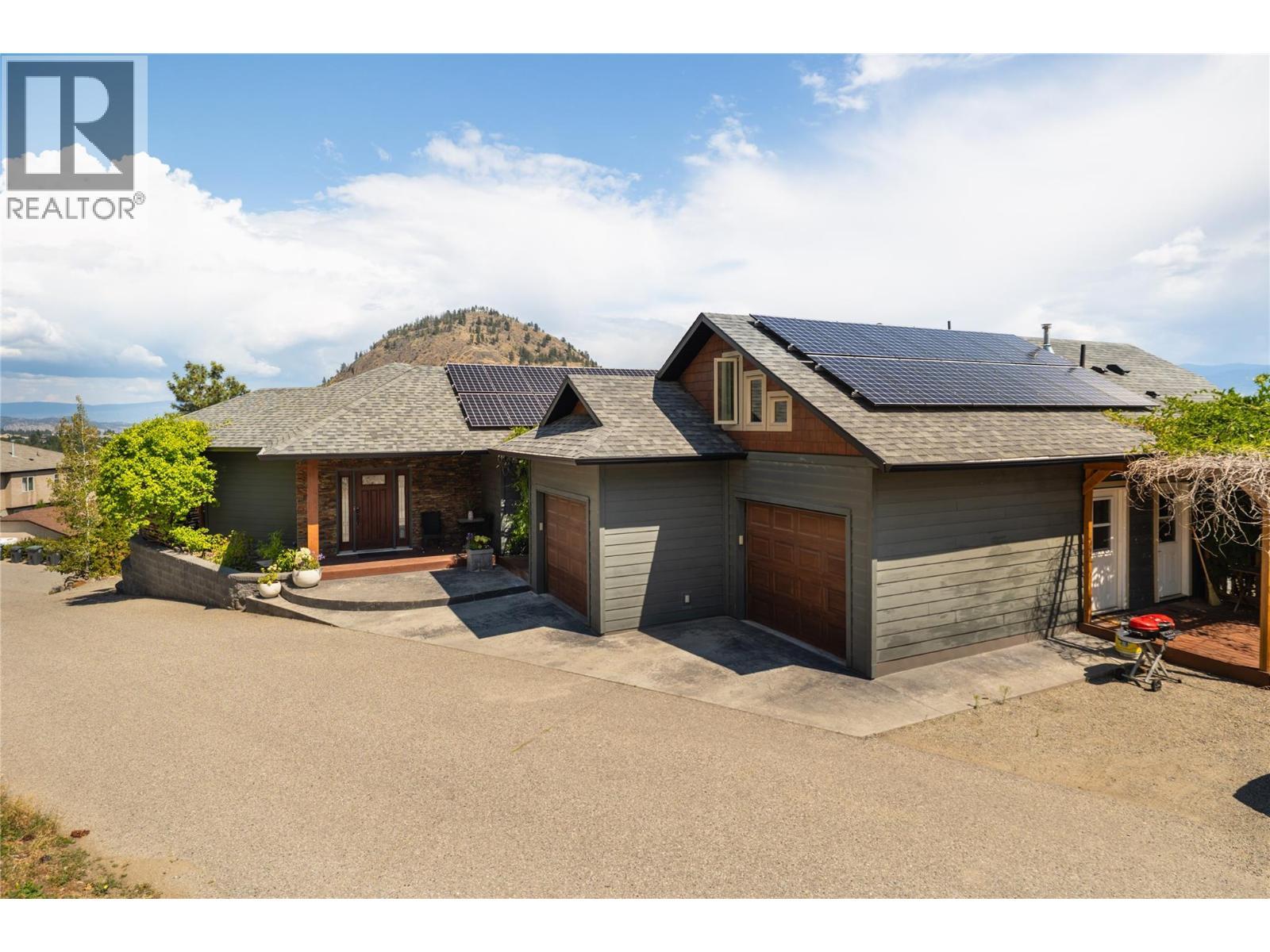 3025 Ensign Lane. West Kelowna, British Columbia