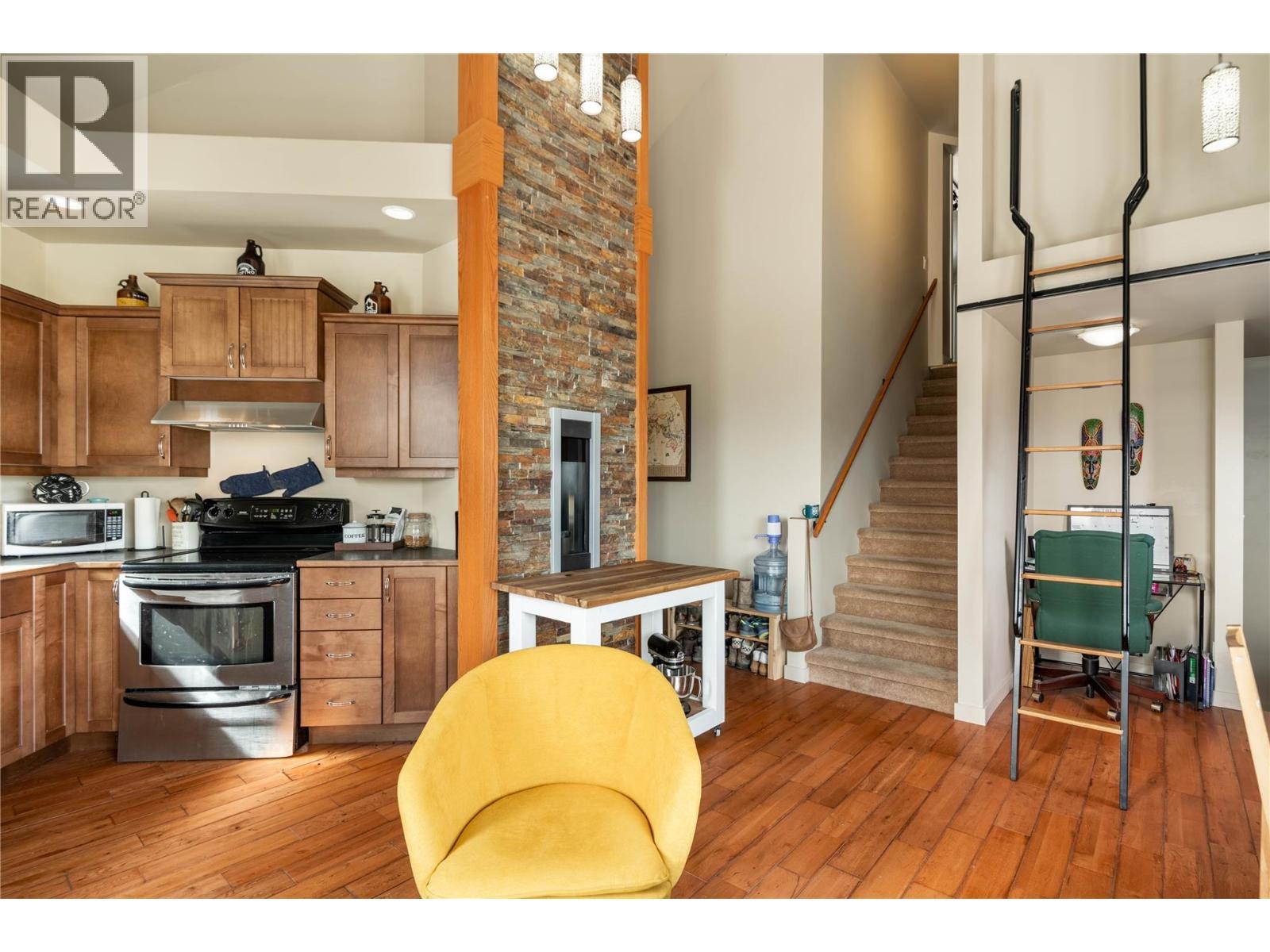 3025 Ensign Lane. West Kelowna, British Columbia