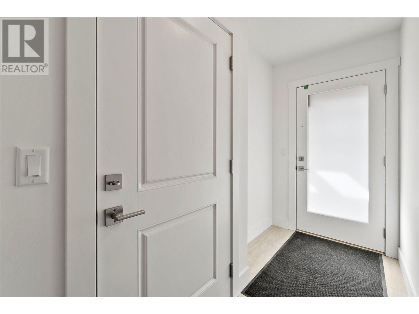 720 Valley Road Unit# 47. Kelowna, British Columbia