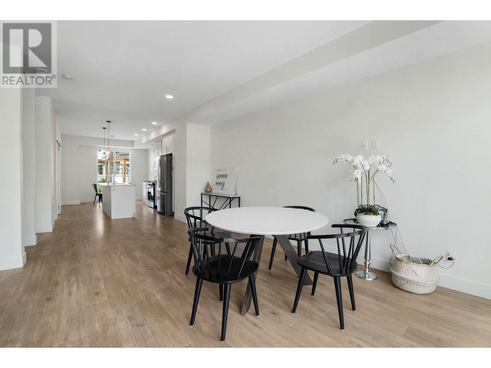 720 Valley Road Unit# 49. Kelowna, British Columbia