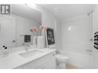 720 Valley Road Unit# 49. Kelowna, British Columbia