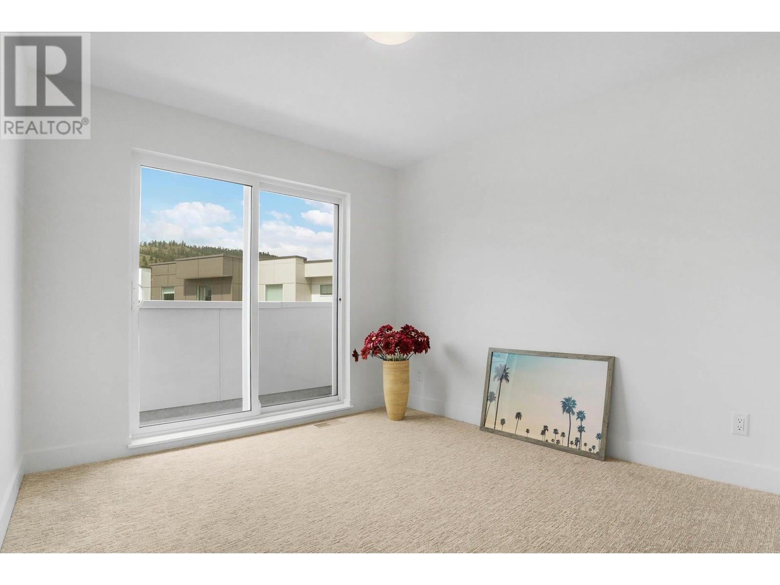 720 Valley Road Unit# 49. Kelowna, British Columbia