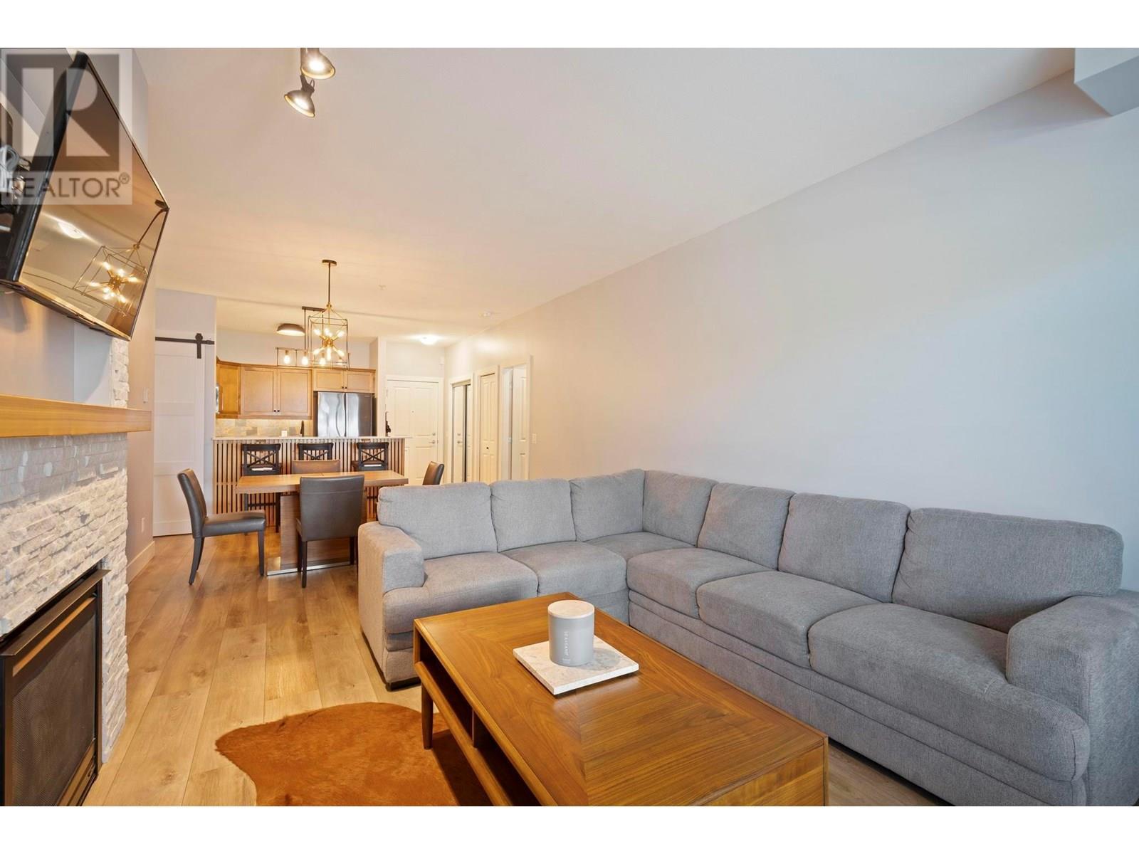 2532 Shoreline Drive Unit# 102. Lake Country, British Columbia